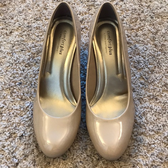 Comfort Plus by Predictions - Nude Heels - 9 Wide - Picture 2 of 5